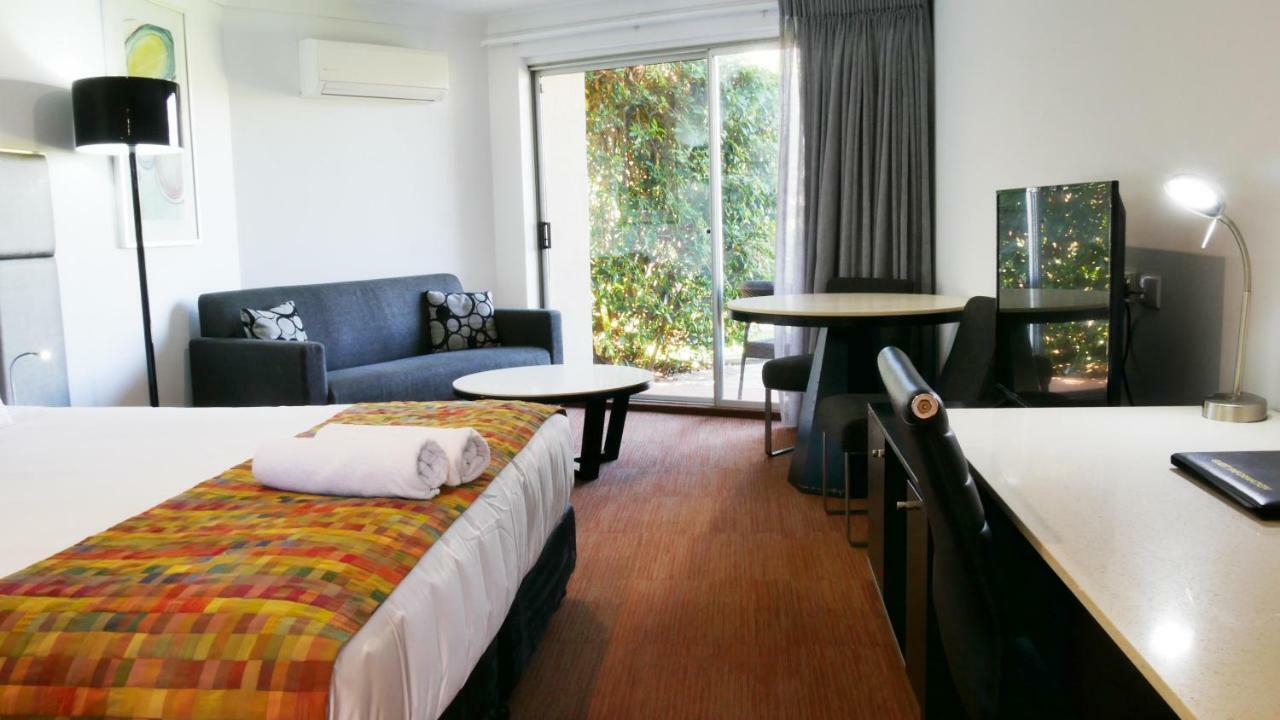 Country Capital Motel Тамворт Екстер'єр фото