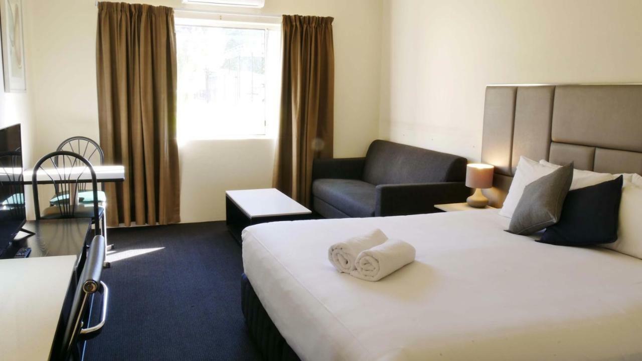 Country Capital Motel Тамворт Екстер'єр фото